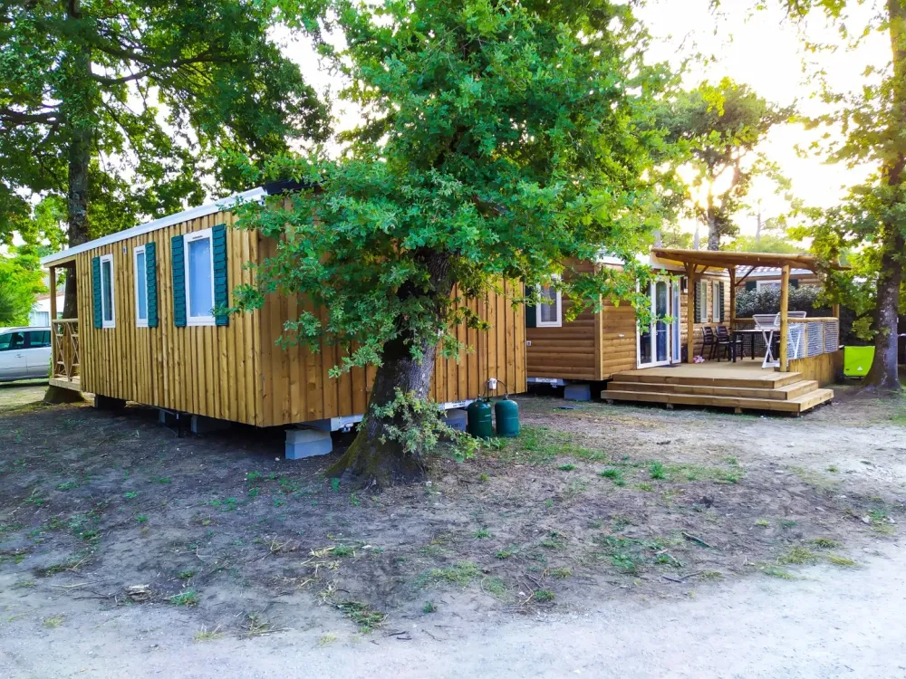 Camping résidentiel à Abzac